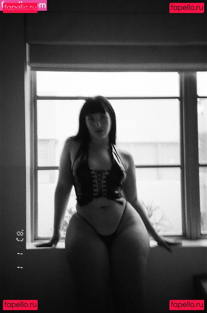 sadgalbri Onlyfans Photo Gallery 