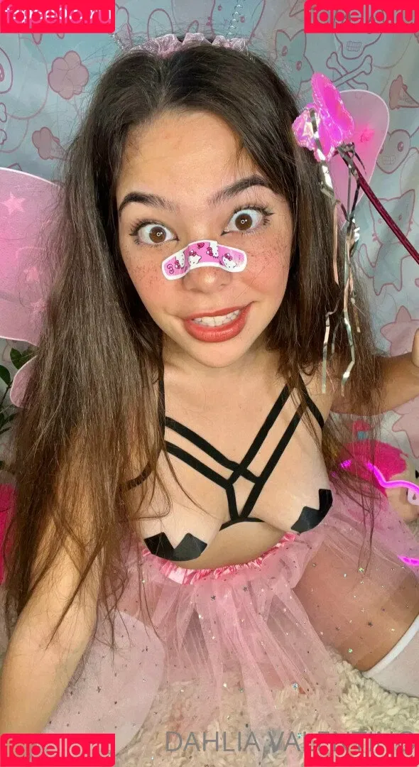 Dahlia Valentino Onlyfans Photo Gallery 