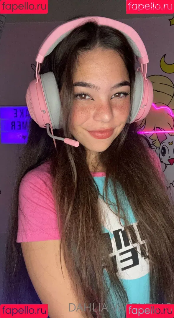 Dahlia Valentino Onlyfans Photo Gallery 