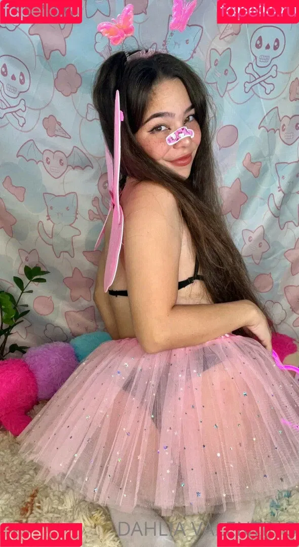 Dahlia Valentino Onlyfans Photo Gallery 