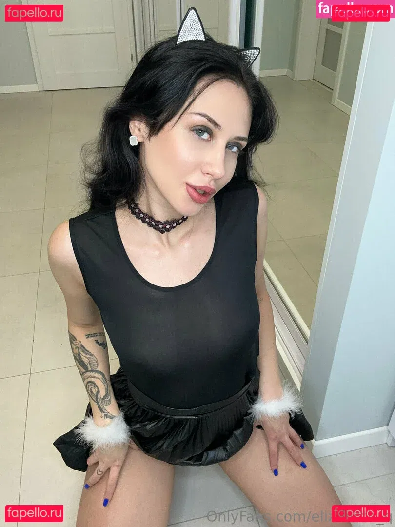 elizabeth_q Onlyfans Photo Gallery 