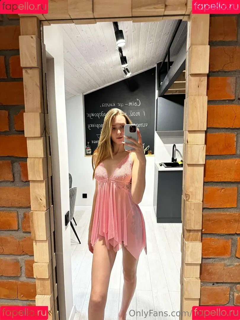 lina_meow Onlyfans Photo Gallery 