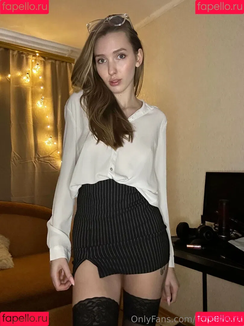 lina_meow Onlyfans Photo Gallery 