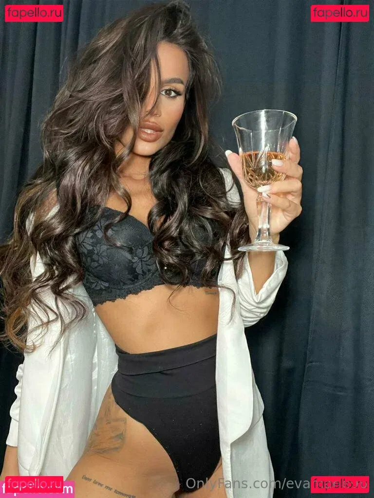 evamarie96 Onlyfans Photo Gallery 