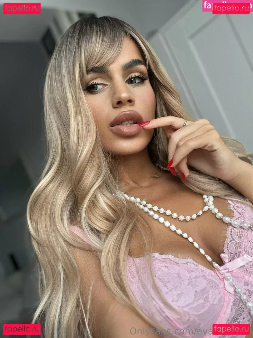 evamarie96 Onlyfans Photo Gallery 