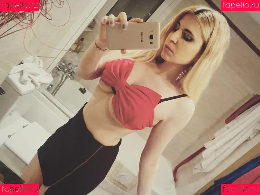 Mireia Rodríguez Onlyfans Photo Gallery 