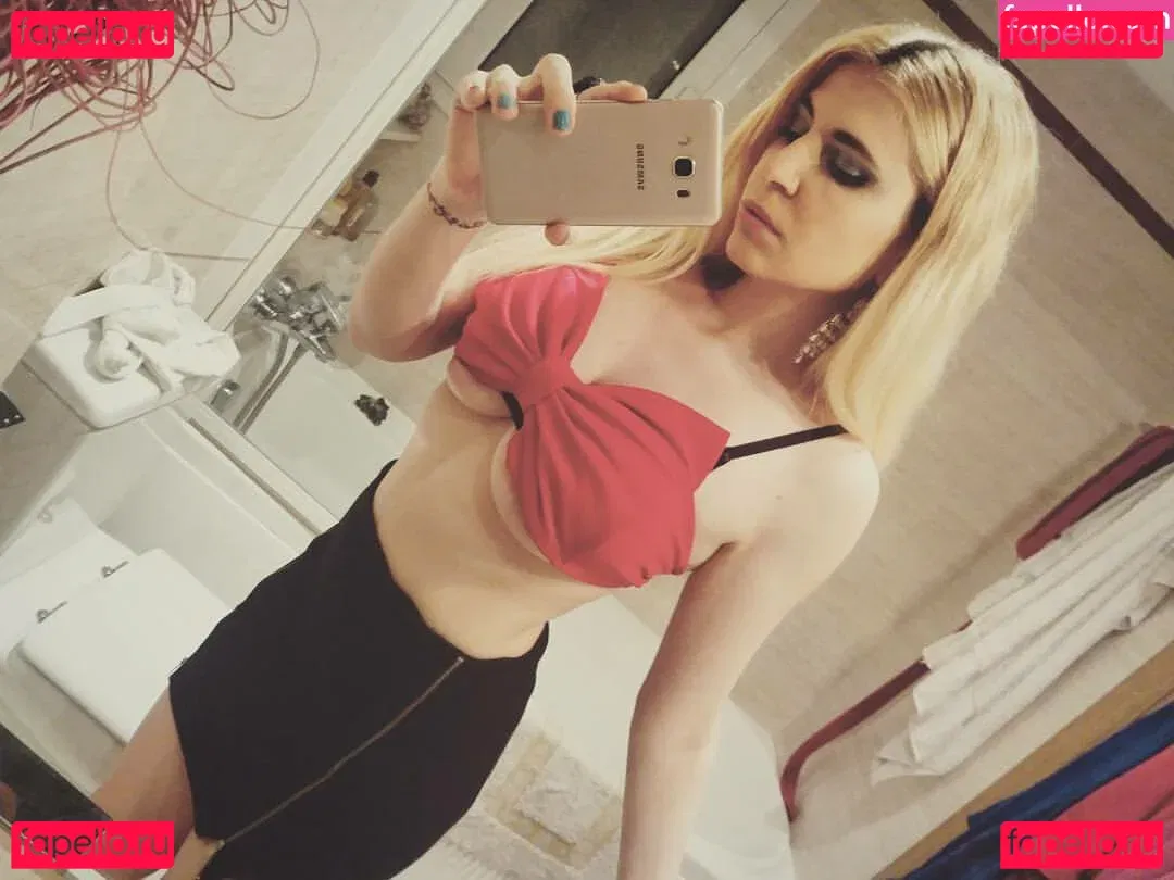 Mireia Rodríguez Onlyfans Photo Gallery 