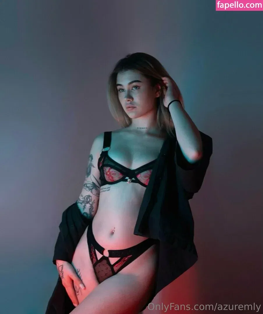 azuremly Onlyfans Photo Gallery 