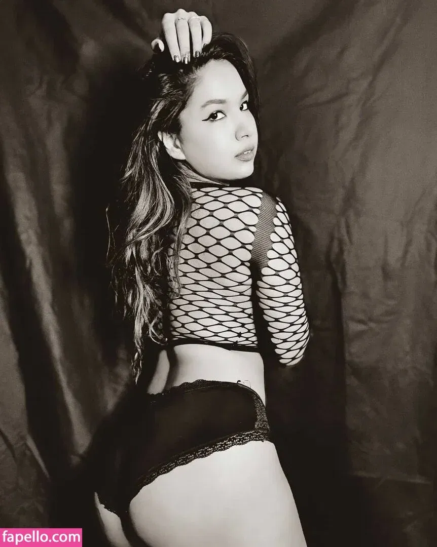 Zeeba Kalan Onlyfans Photo Gallery 