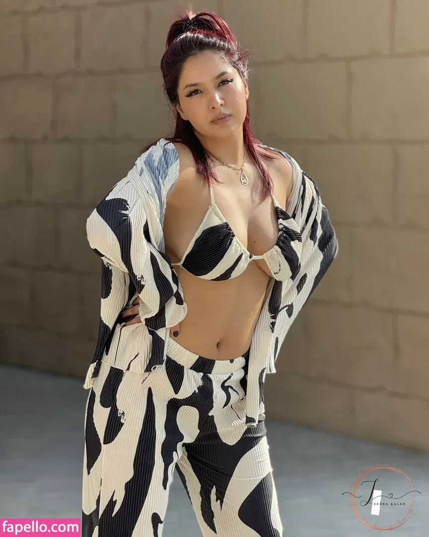 Zeeba Kalan Onlyfans Photo Gallery 