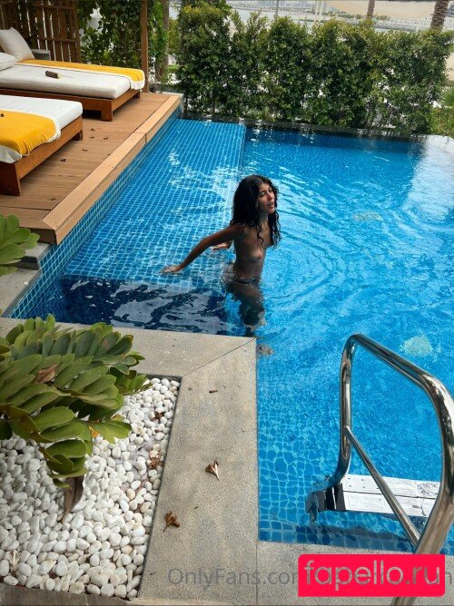 Bahar Candan Onlyfans Photo Gallery 