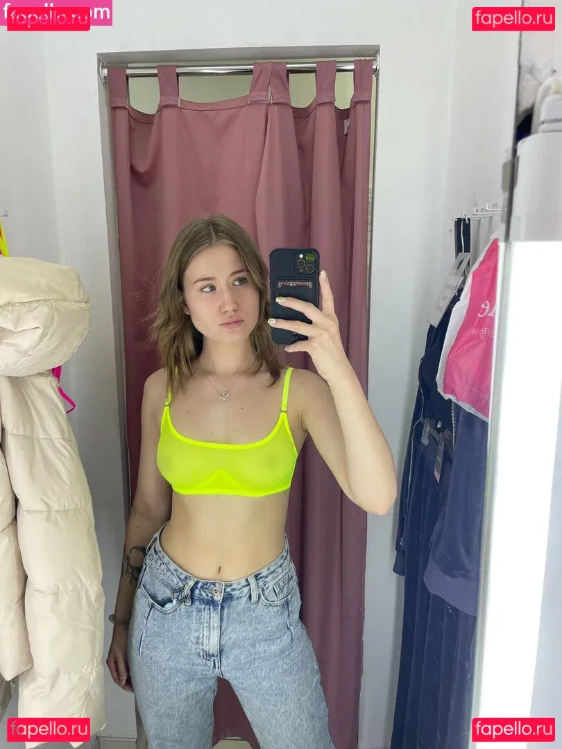 milyshka77 Onlyfans Photo Gallery 