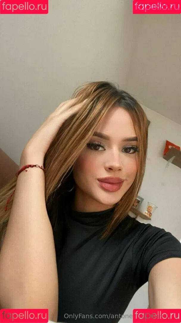 antonellahernandezz Onlyfans Photo Gallery 