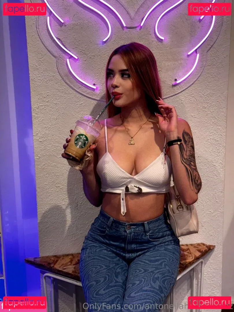 antonellahernandezz Onlyfans Photo Gallery 