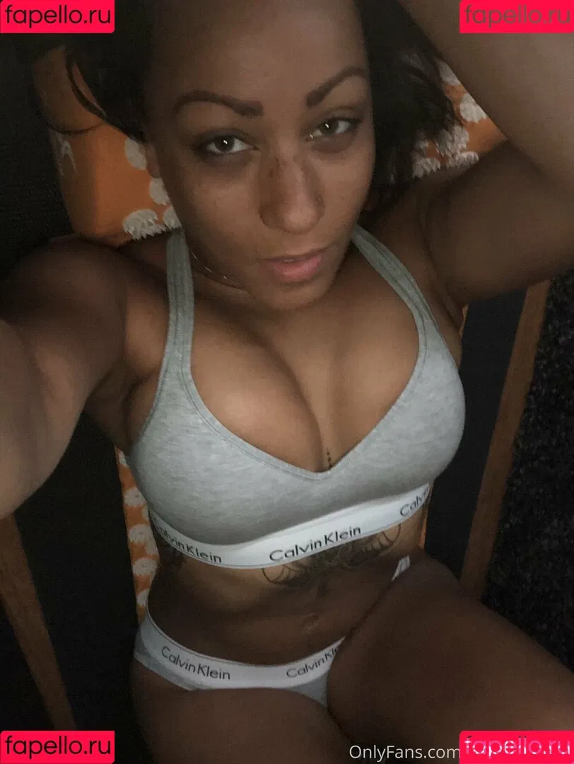 jasminereyez Onlyfans Photo Gallery 