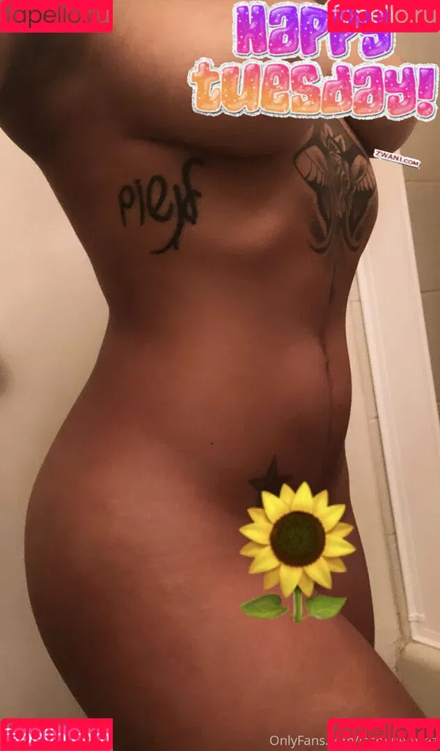 jasminereyez Onlyfans Photo Gallery 