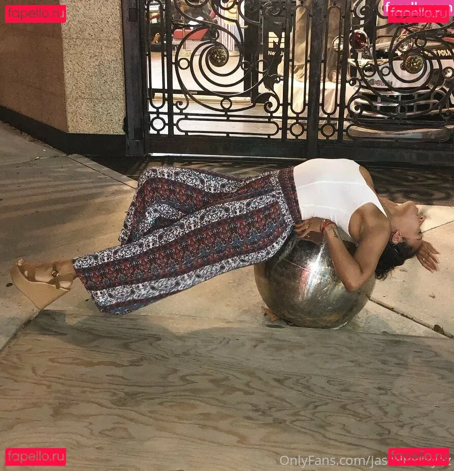 jasminereyez Onlyfans Photo Gallery 