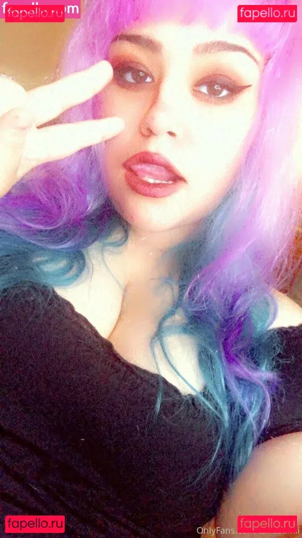 taviasamii Onlyfans Photo Gallery 