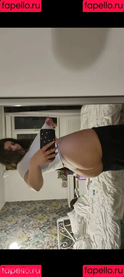 claudiroxa Onlyfans Photo Gallery 