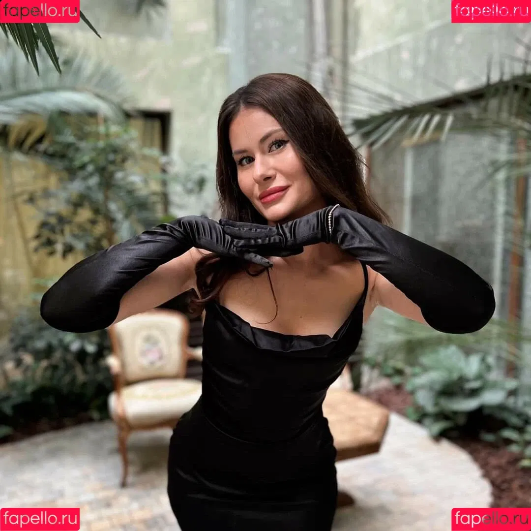 claudiroxa Onlyfans Photo Gallery 
