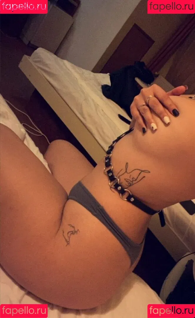claudiroxa Onlyfans Photo Gallery 