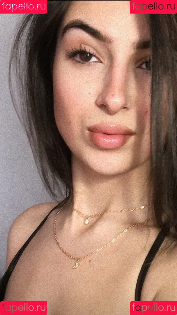 claudiroxa Onlyfans Photo Gallery 