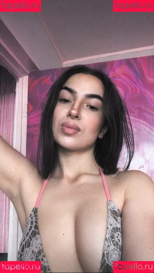 claudiroxa Onlyfans Photo Gallery 