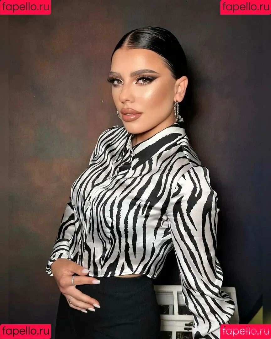 claudiroxa Onlyfans Photo Gallery 
