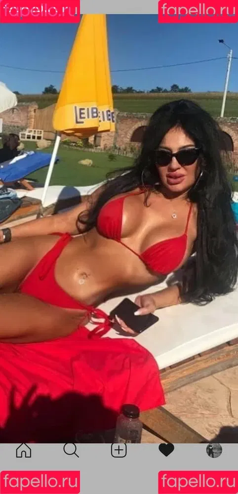 claudiroxa Onlyfans Photo Gallery 