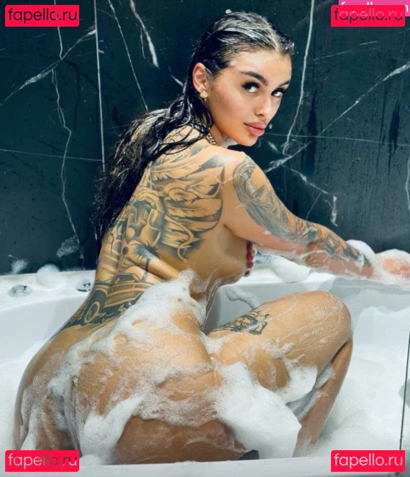 claudiroxa Onlyfans Photo Gallery 