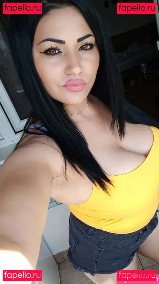 claudiroxa Onlyfans Photo Gallery 