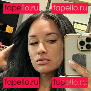 Nikki Blades Onlyfans Photo Gallery 