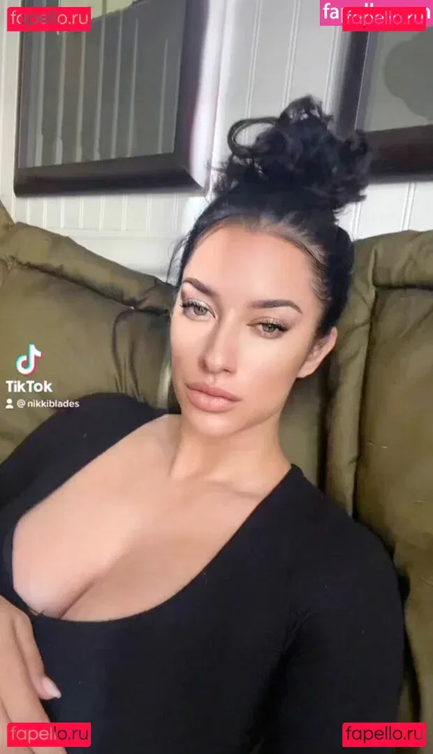 Nikki Blades Onlyfans Photo Gallery 