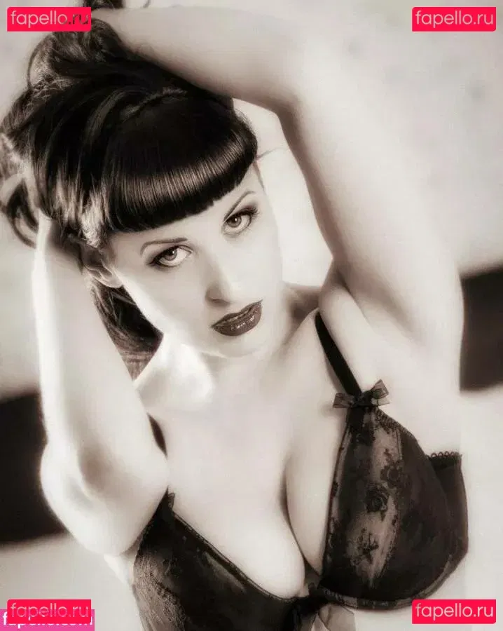 Lucy Fur Onlyfans Photo Gallery 