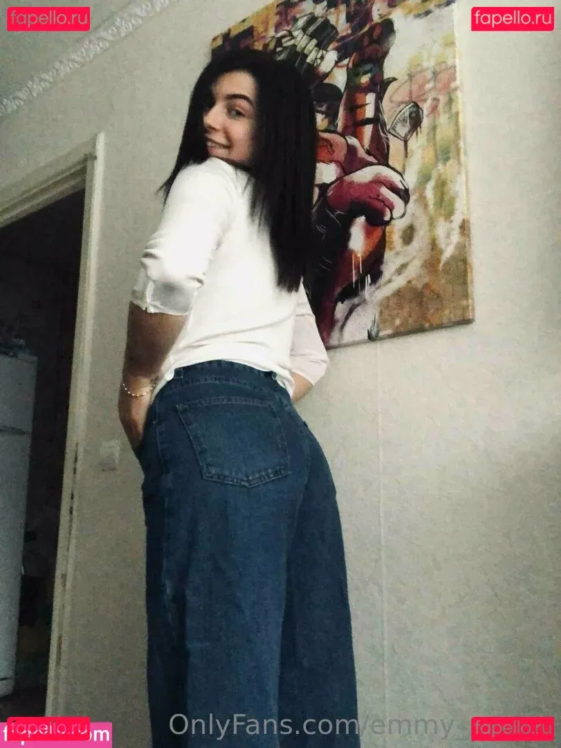 emmy_milller Onlyfans Photo Gallery 