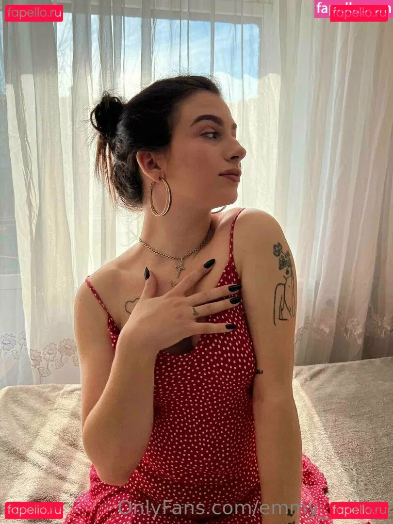 emmy_milller Onlyfans Photo Gallery 