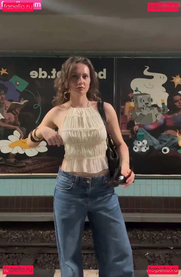 Carla Sophie Onlyfans Photo Gallery 