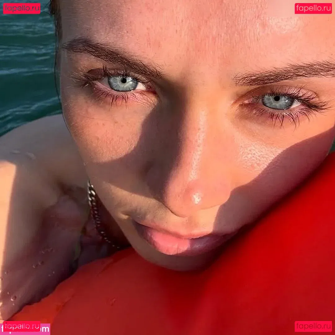 Carla Sophie Onlyfans Photo Gallery 