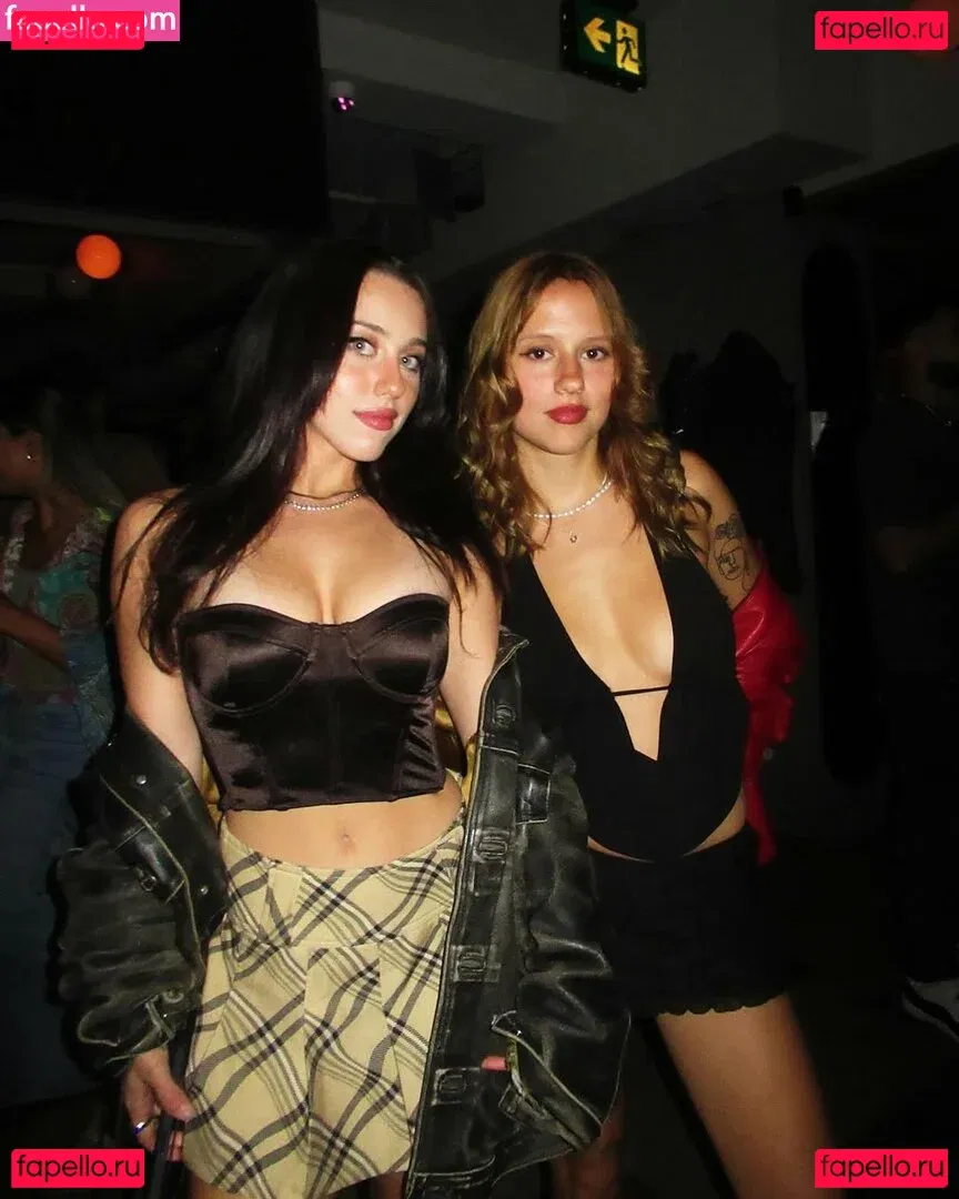 Victoria Alex Onlyfans Photo Gallery 