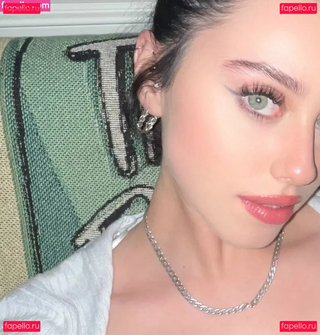 Victoria Alex Onlyfans Photo Gallery 