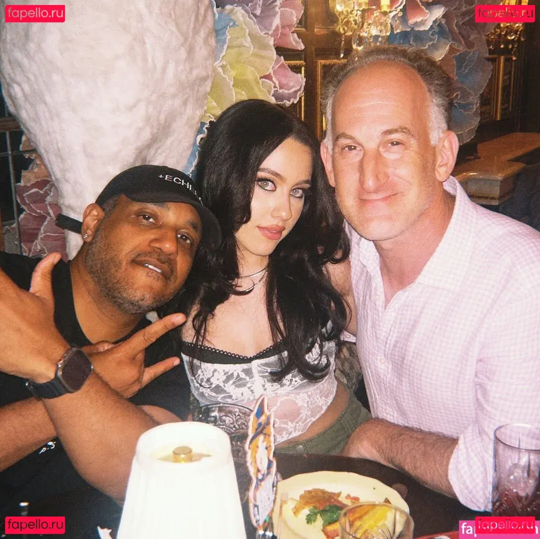 Victoria Alex Onlyfans Photo Gallery 