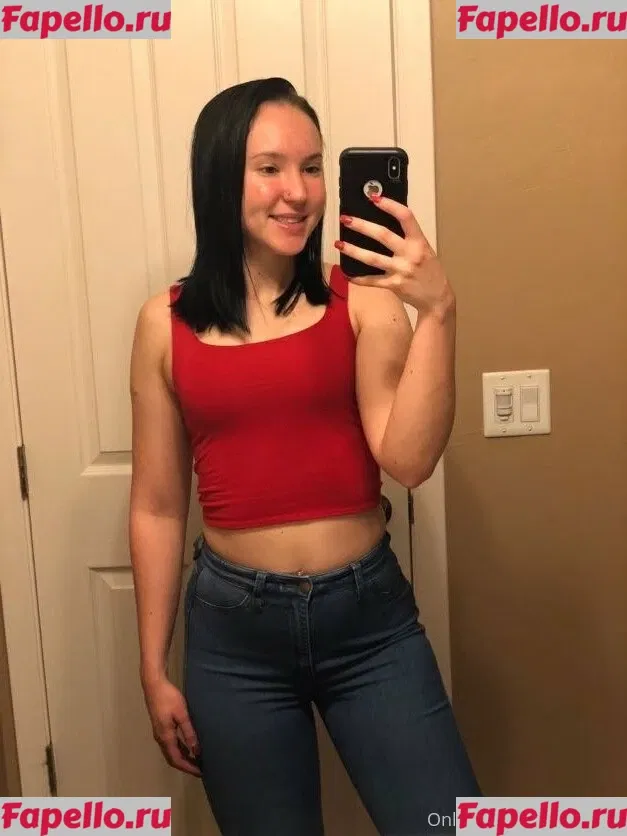 fiteen18 Onlyfans Photo Gallery 