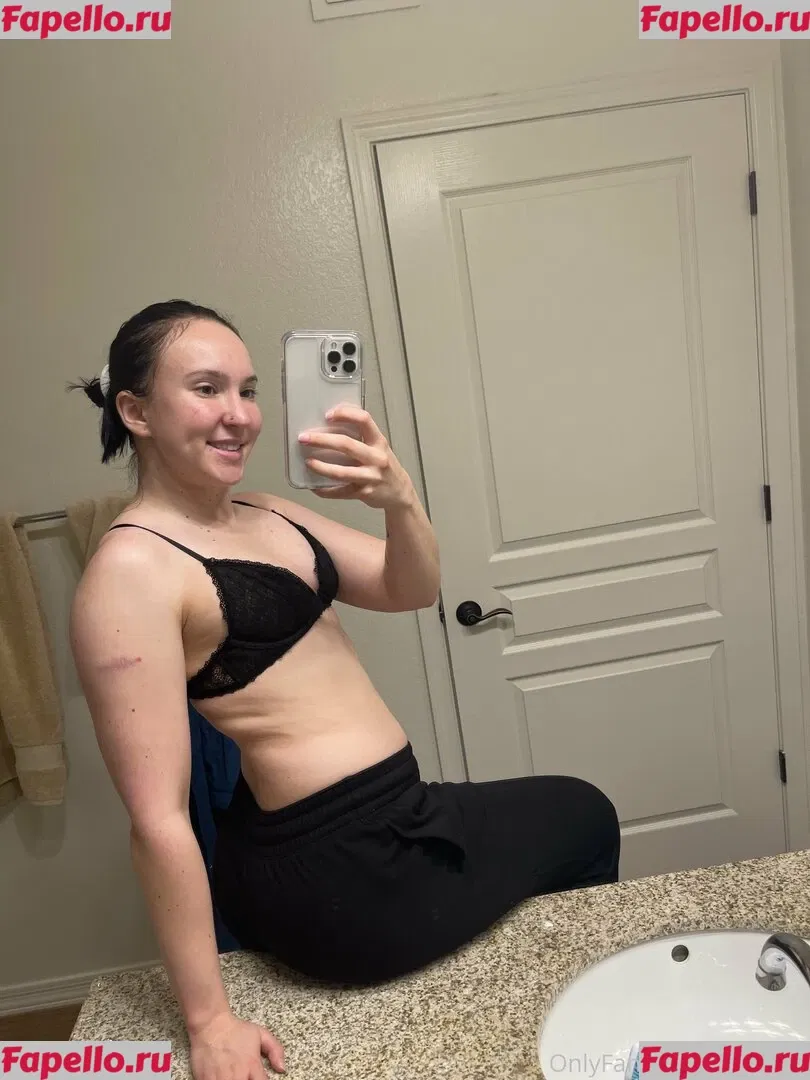 fiteen18 Onlyfans Photo Gallery 