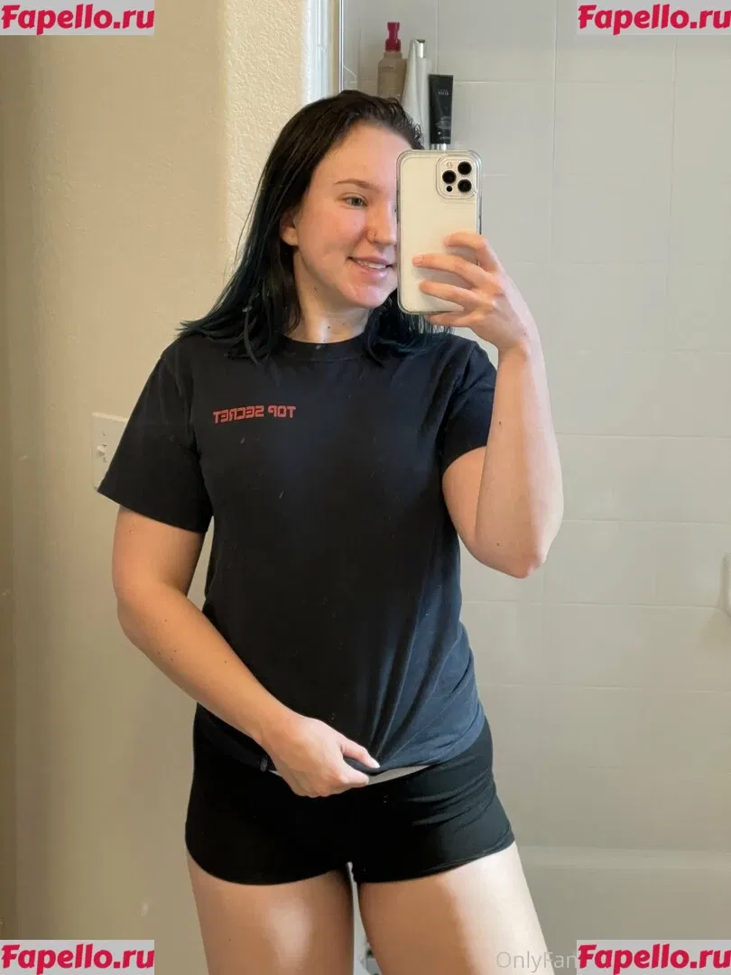fiteen18 Onlyfans Photo Gallery 