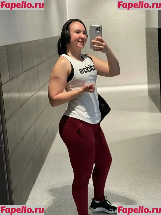 fiteen18 Onlyfans Photo Gallery 