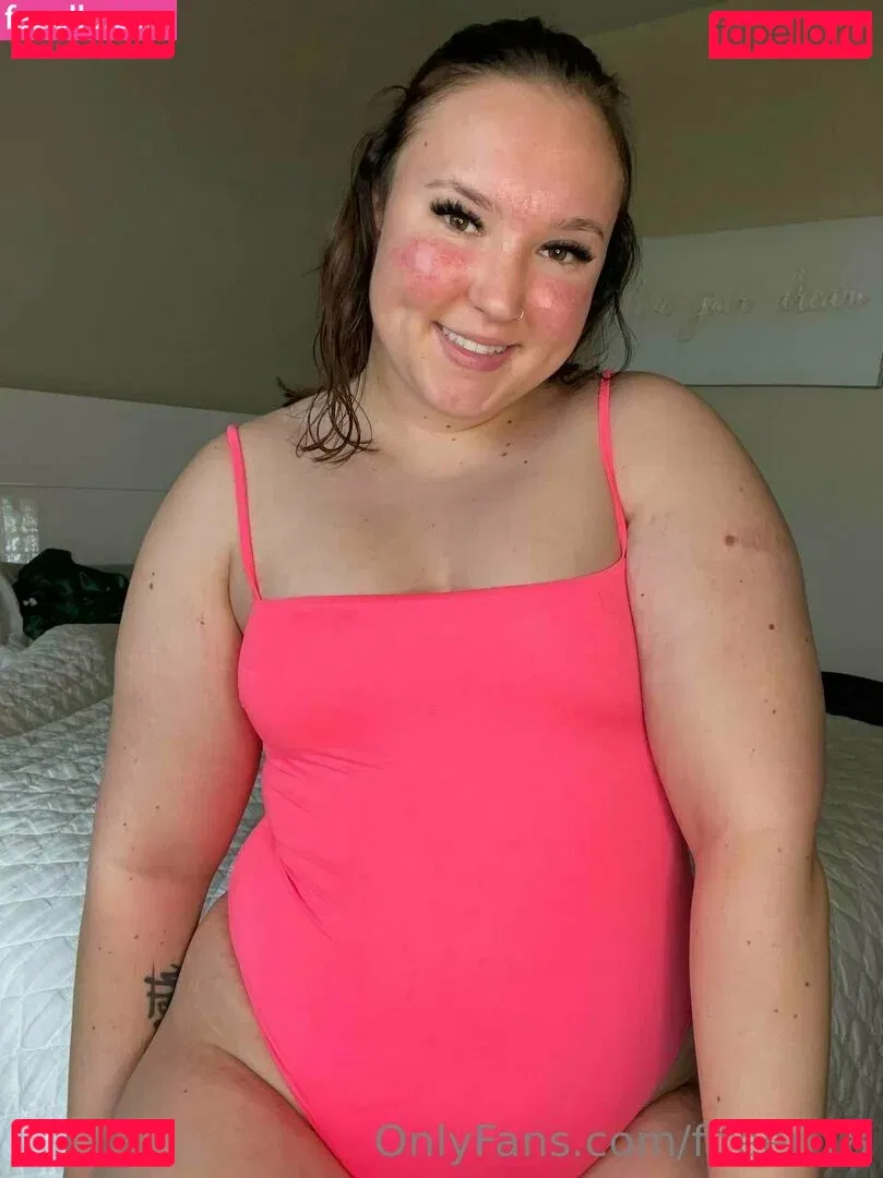 fiteen18 Onlyfans Photo Gallery 