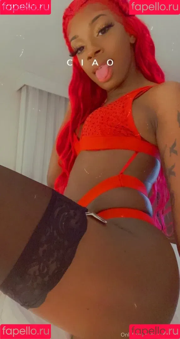 puunanii Onlyfans Photo Gallery 
