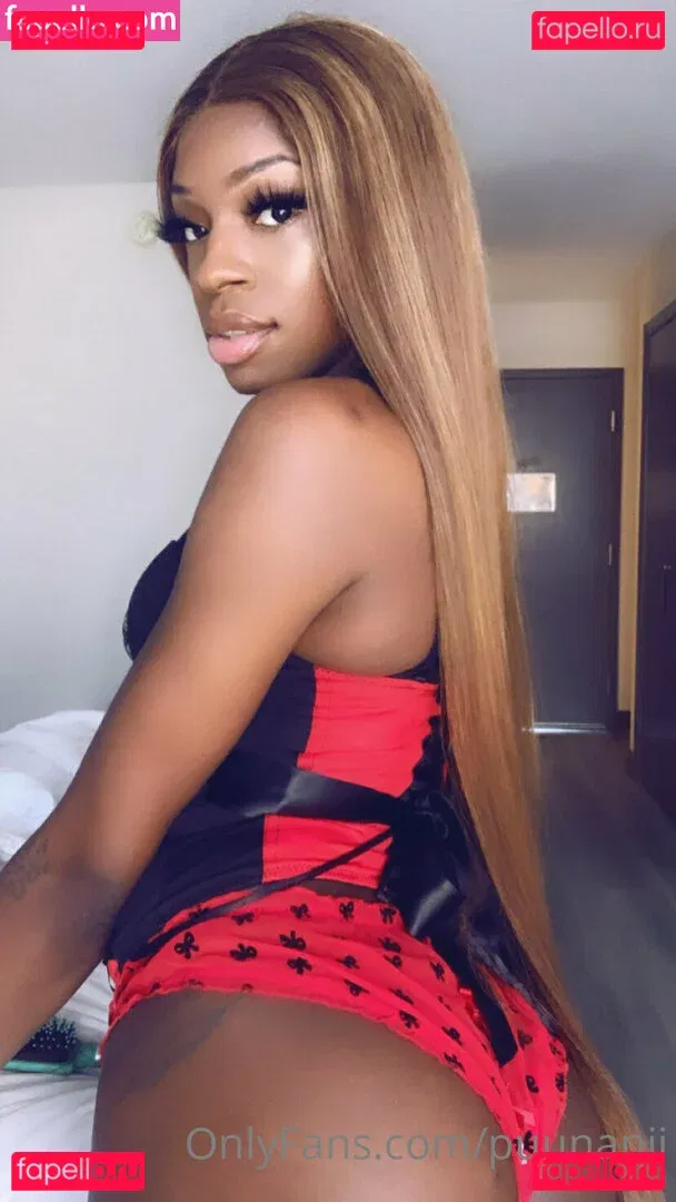 puunanii Onlyfans Photo Gallery 
