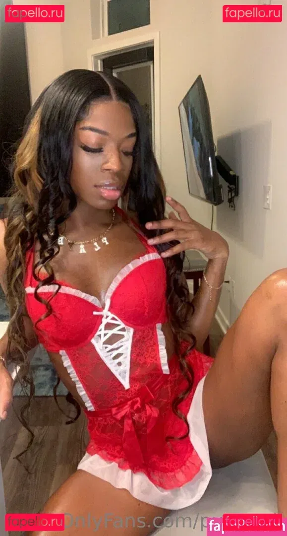 puunanii Onlyfans Photo Gallery 