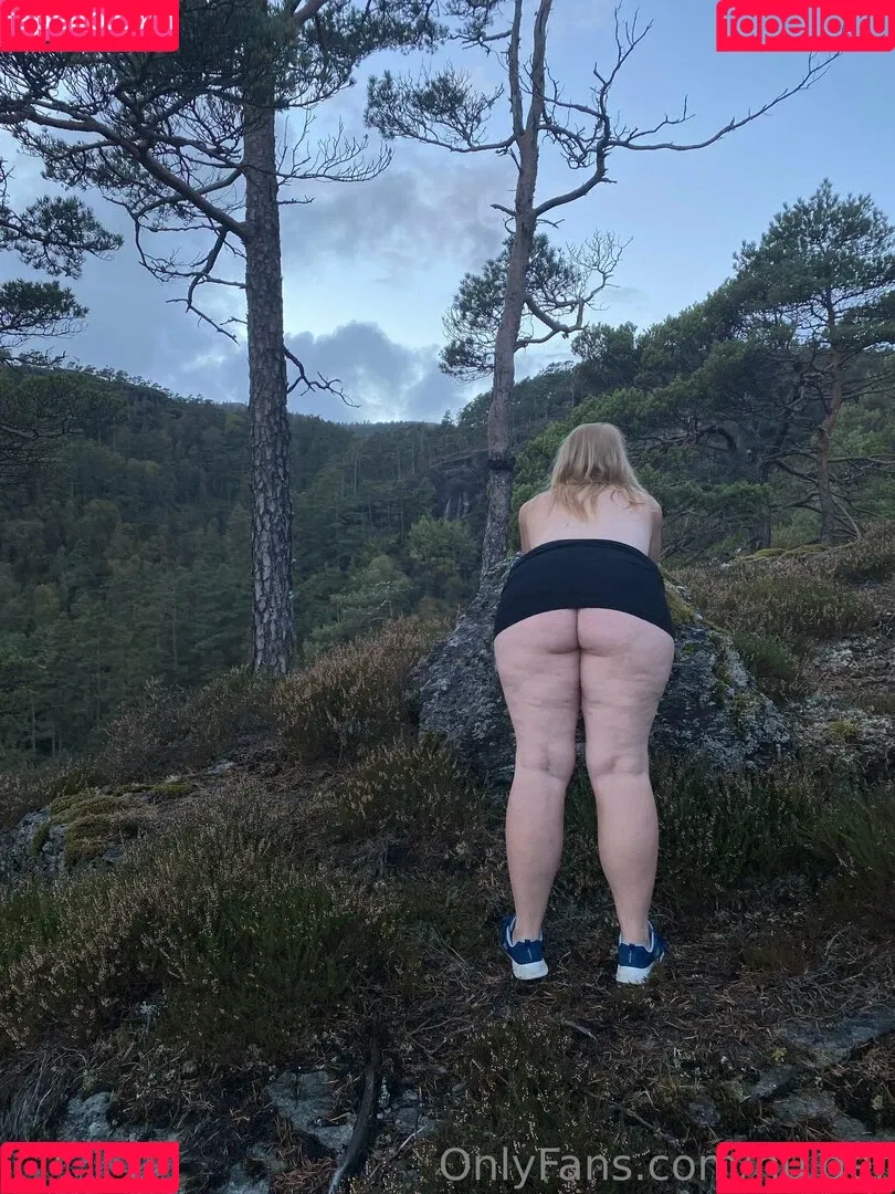 hulder Onlyfans Photo Gallery 